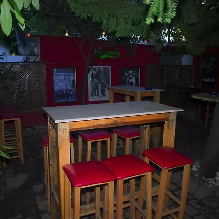 Hotel Guelplaj