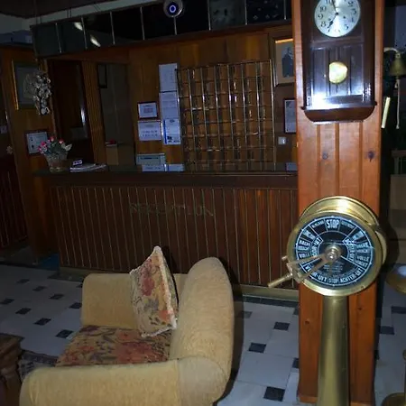 Hotel Hotel Guelplaj 2*