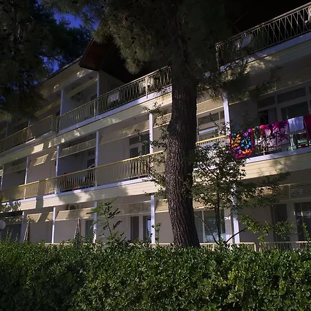 Hotel Hotel Guelplaj